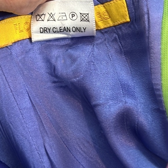 Flores & Flores,Fun,Funky & Fab! Unique, RARE Find,Cross-Strap Back,EUC, Size 6 - Picture 9 of 12